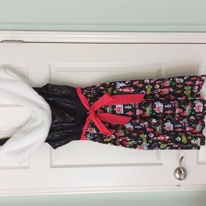 Disney Dress Shop Christmas Size XL